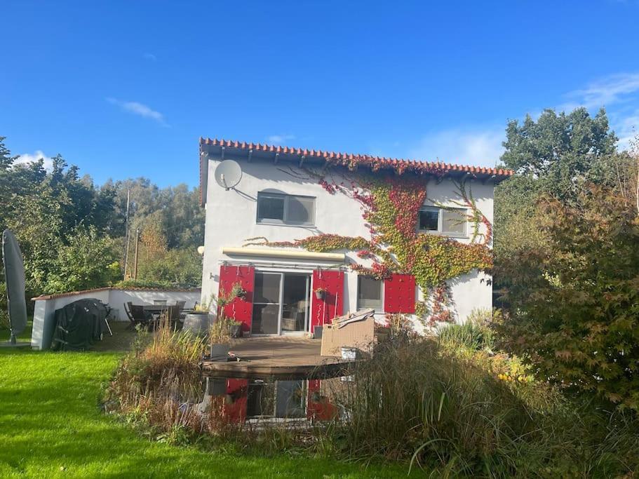 Luxurioeses Ferienhaus Am Ems Jade Kanal Sande Buitenkant foto